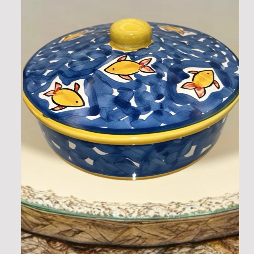 Hard to find- Hand-Painted Ceramic Fish Lidded bowl- Blue+Yellow Made in Portug…